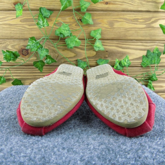 TOMS Women Flat Shoes Red Fabric Slip On Size 8 Medium - Picture 9 of 10